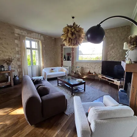 Charming Air-conditioned House With Pool * Montcaret