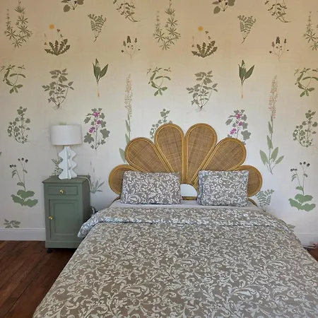 Charming Air-conditioned House With Pool * Montcaret