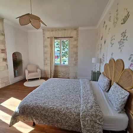 Charming Air-conditioned House With Pool * Montcaret