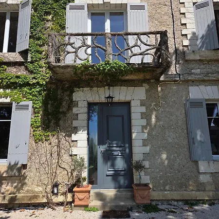 Charming Air-conditioned House With Pool *