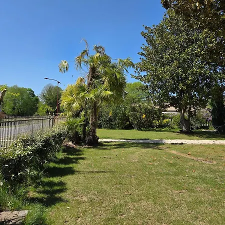 Vila Charming Air-conditioned House With Pool Montcaret